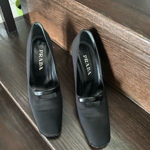 Vintage Prada pumps - authentic